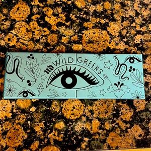 Urban decay, eyeshadow palette